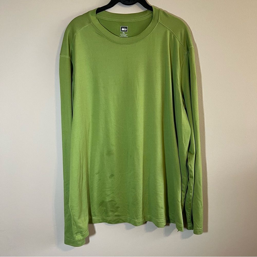 ✨ REI Men’s Green Long Sleeve Shirt XL